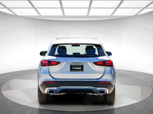 New 2026 Mercedes-Benz GLA 250 4MATIC image 3