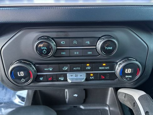 Used 2023 Ford Bronco Outer Banks AWD/4WD image 22