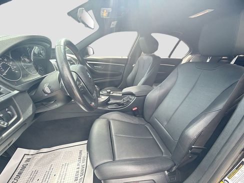 Used 2018 BMW 330i Sedan RWD image 23