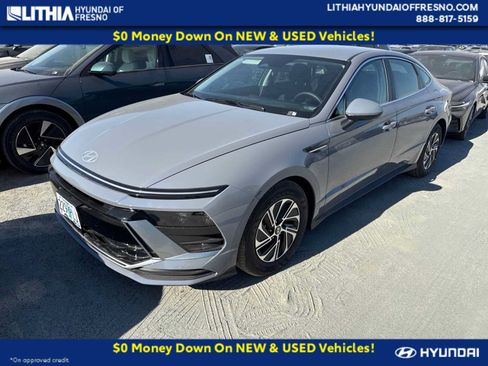 Used 2026 Hyundai Sonata Blue FWD image 1
