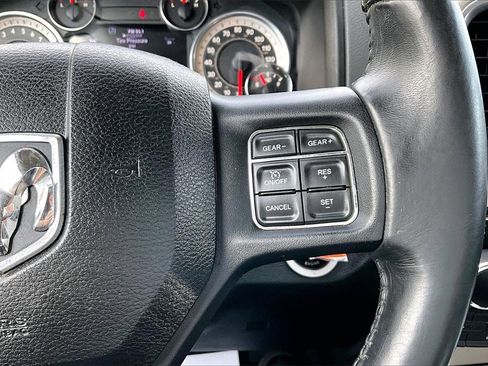 Used 2017 RAM 1500 Big Horn image 12