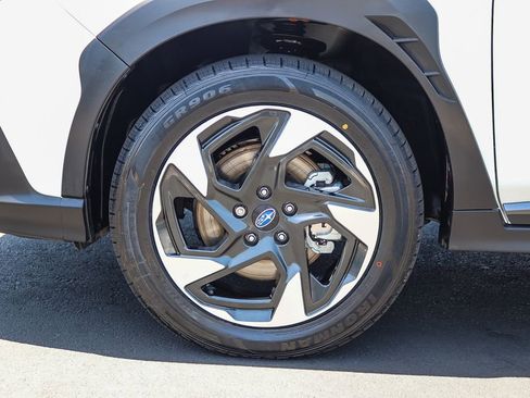 Certified 2024 Subaru Crosstrek 2.5i Limited w/ Crosstrek Mirror Package AWD/4WD image 13