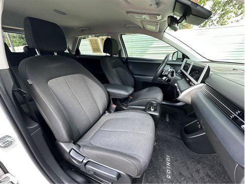 Used 2024 Hyundai Ioniq 5 SEL AWD/4WD image 4