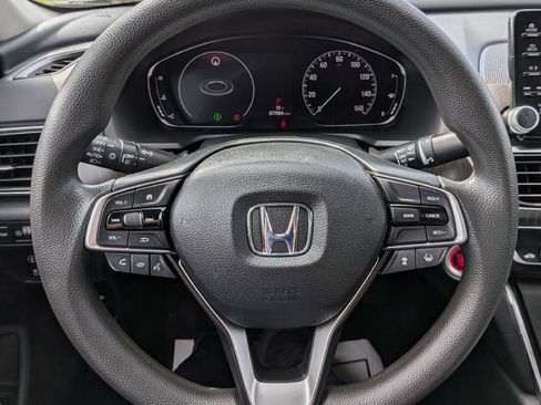 Used 2018 Honda Accord EX image 15