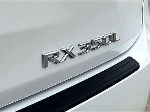 Used 2022 Lexus RX 350L Premium w/ Premium Package AWD/4WD image 23