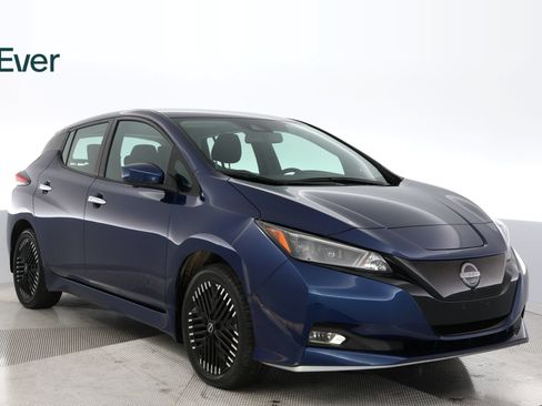 Used 2024 Nissan Leaf SV Plus FWD image 12