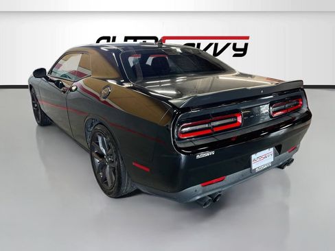 Used 2020 Dodge Challenger R/T w/ Blacktop Package RWD image 5