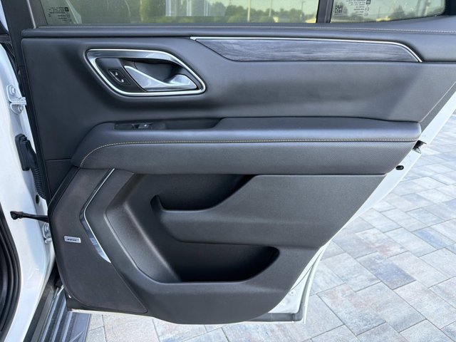 Used 2022 GMC Yukon SLT w/ SLT Premium Package RWD image 21