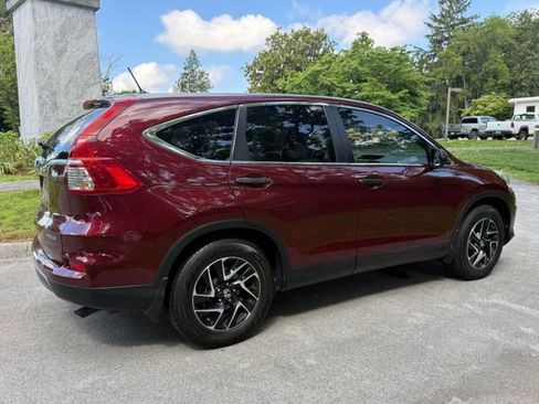 Used 2016 Honda CR-V SE image 7