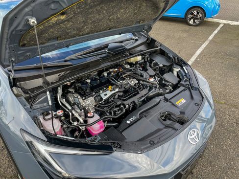 Used 2025 Toyota Prius LE image 38