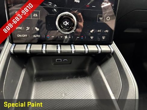 New 2026 GMC Terrain AT4 AWD/4WD image 4