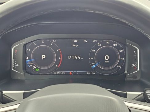 Used 2023 Volkswagen Atlas Cross Sport SEL Premium R-Line AWD/4WD image 17