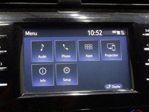 Used 2019 Toyota Camry LE image 34