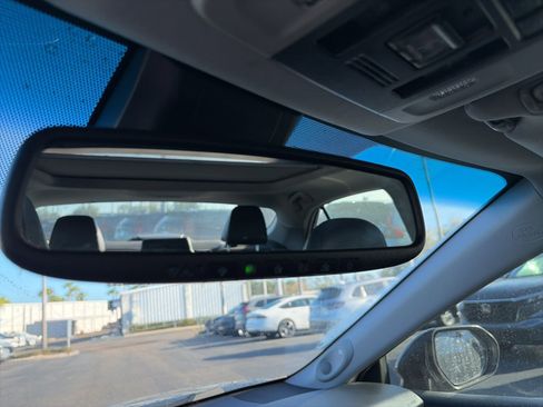 Used 2019 Toyota Camry XSE image 17