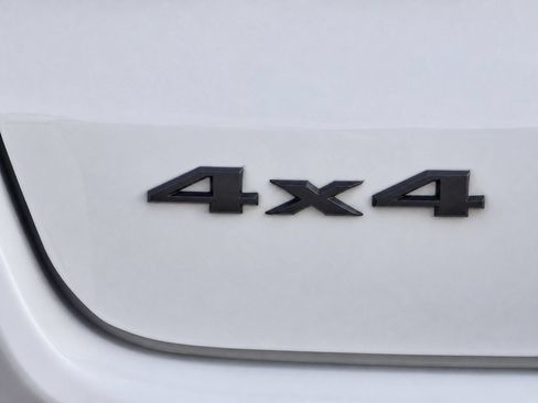 Used 2022 Jeep Compass Trailhawk w/ Trailhawk Elite Group AWD/4WD image 8