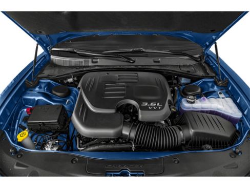 Used 2022 Dodge Charger SXT w/ Blacktop Package RWD image 11