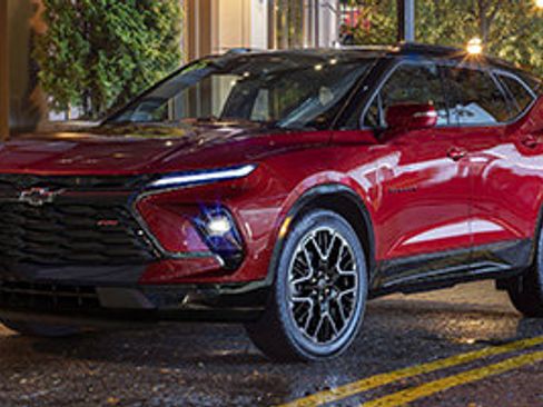 Used 2024 Chevrolet Blazer RS AWD/4WD image 1