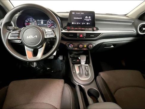 Used 2022 Kia Forte LXS image 15