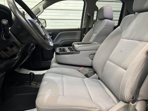 Used 2019 Chevrolet Silverado 1500 W/T w/ WT Convenience Package AWD/4WD image 12