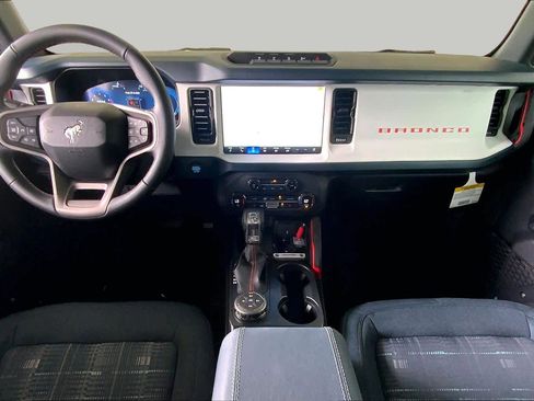 New 2026 Ford Bronco Heritage Edition AWD/4WD image 5