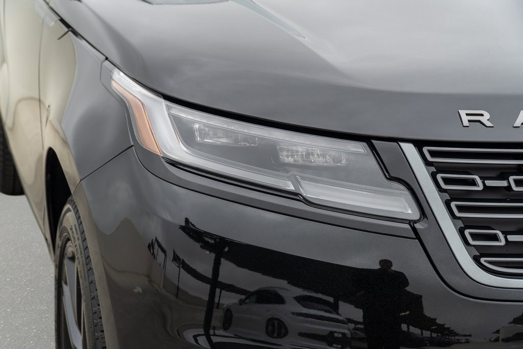 Used 2026 Land Rover Range Rover Velar S AWD/4WD image 10