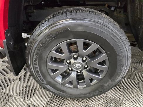 Used 2022 Toyota Tacoma SR5 image 13