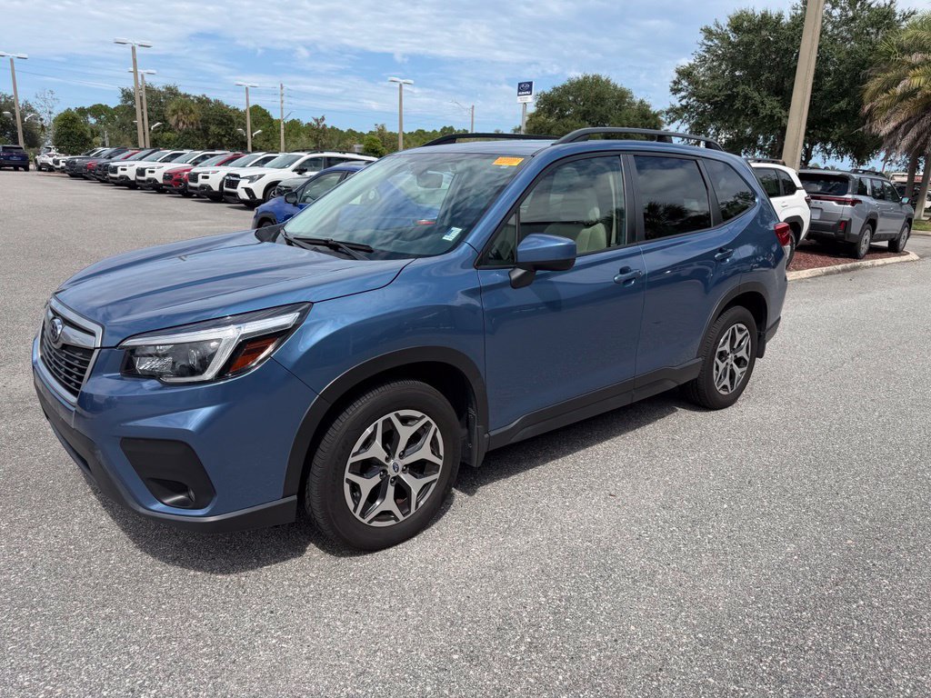 Used 2021 Subaru Forester Premium AWD/4WD image 11