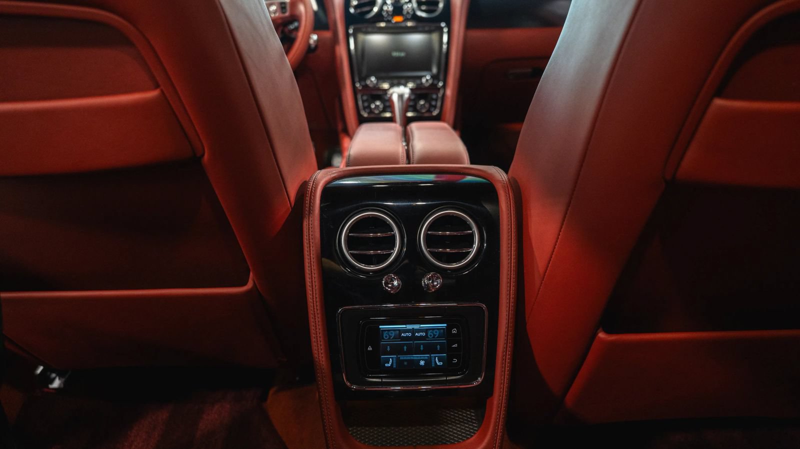 Used 2018 Bentley Flying Spur S W12 AWD/4WD image 30