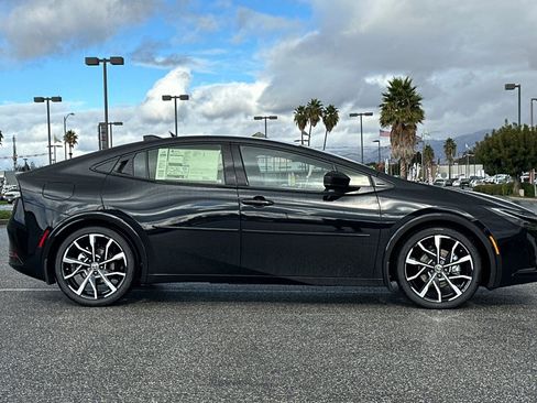 New 2026 Toyota Prius XSE Premium image 3