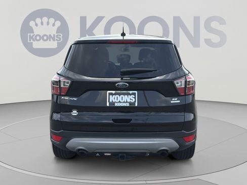 Used 2017 Ford Escape SE FWD image 5