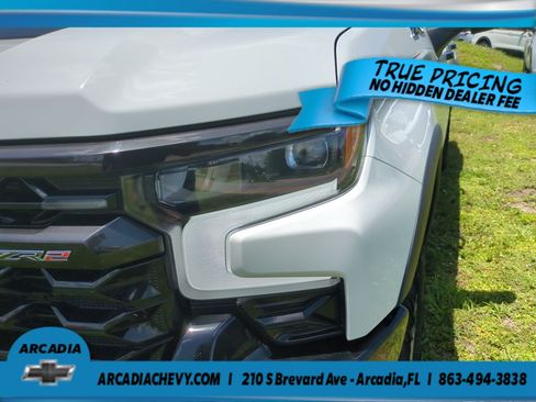 Used 2023 Chevrolet Silverado 1500 ZR2 AWD/4WD image 10