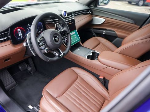 Used 2023 Maserati Grecale GT image 10