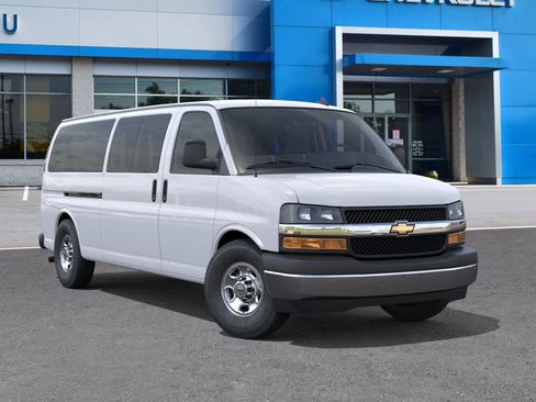 New 2025 Chevrolet Express 2500 Extended w/ Enhanced Convenience Package image 31