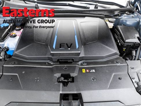 Used 2023 Hyundai Ioniq 5 SE image 7