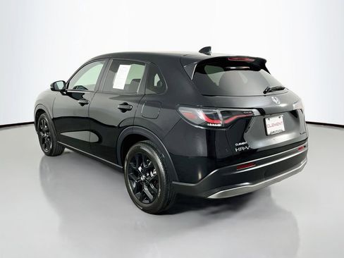 Used 2024 Honda HR-V Sport image 9