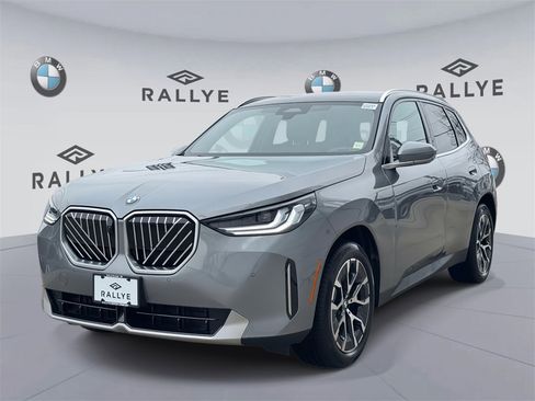 Certified 2025 BMW X3 xDrive30i w/ Premium Package image 3