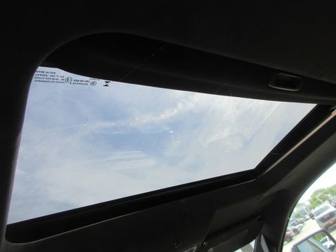 New 2026 GMC Sierra 3500 Denali Ultimate AWD/4WD image 16