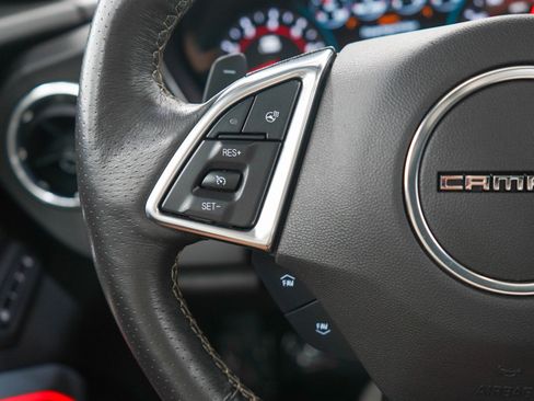 Used 2017 Chevrolet Camaro SS RWD image 19