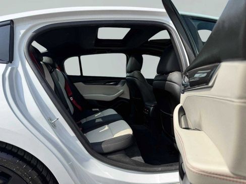 Used 2024 Cadillac CT5 V w/ Super Cruise 1 Package image 44