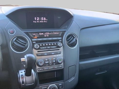 Used 2014 Honda Pilot Touring image 7