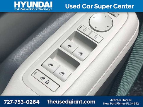 New 2026 Hyundai Santa Fe SEL image 18