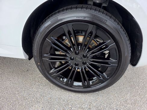 New 2026 Land Rover Range Rover Sport Dynamic SE AWD/4WD image 9