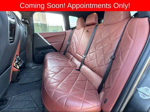 Used 2023 BMW iX xDrive50 w/ Premium Package image 4