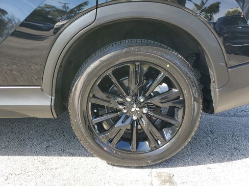 Used 2024 Mitsubishi Eclipse Cross LE AWD/4WD image 28