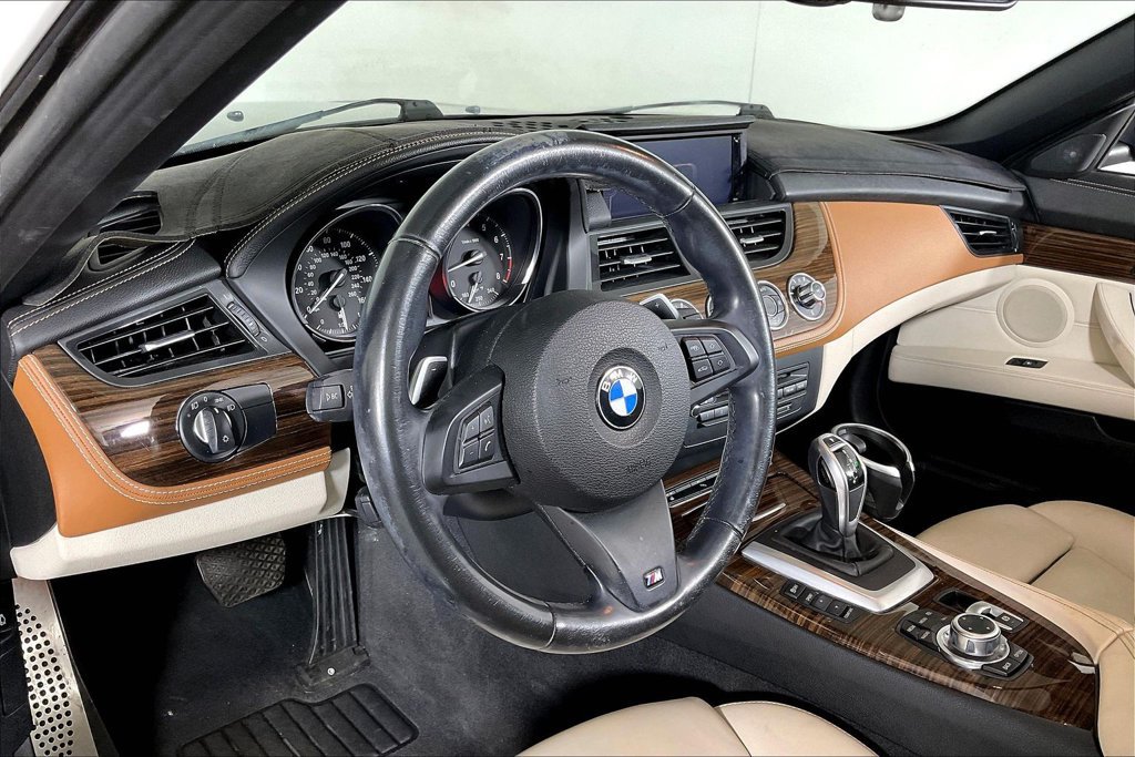 Used 2016 BMW Z4 sDrive28i RWD image 14