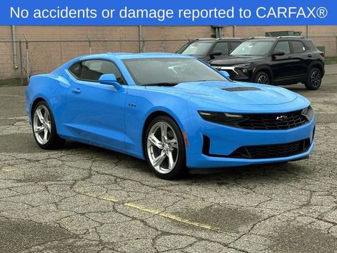 Certified 2023 Chevrolet Camaro LT w/ Technology Package RWD image 8