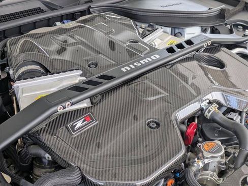 Used 2024 Nissan Z Performance w/ Floor Mat Package RWD image 23