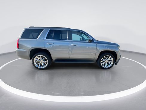 Used 2019 Chevrolet Tahoe LT image 9