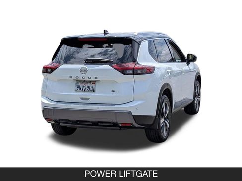 Used 2024 Nissan Rogue SL w/ SL Premium Package FWD image 8