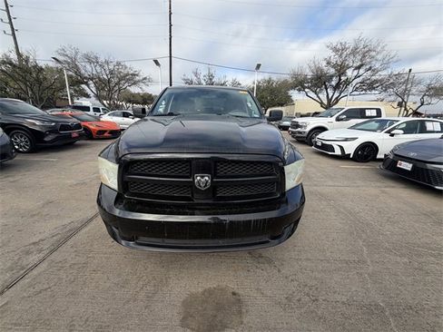 Used 2012 RAM 1500 Express image 2